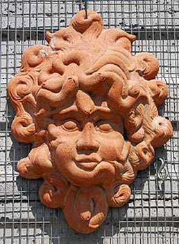 Bassorilievi in terracotta