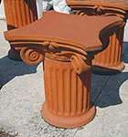 Capitelli in terracotta