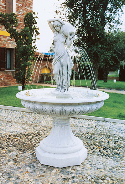 Fontana Venere con brocca