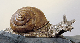 LUMACA SU PALLA IN RESINA