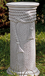 CO35/B - COLONNA RIGATA CON CAPITELLO FOGLIE IN CEMENTO