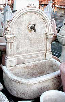 Fontana con colonnine